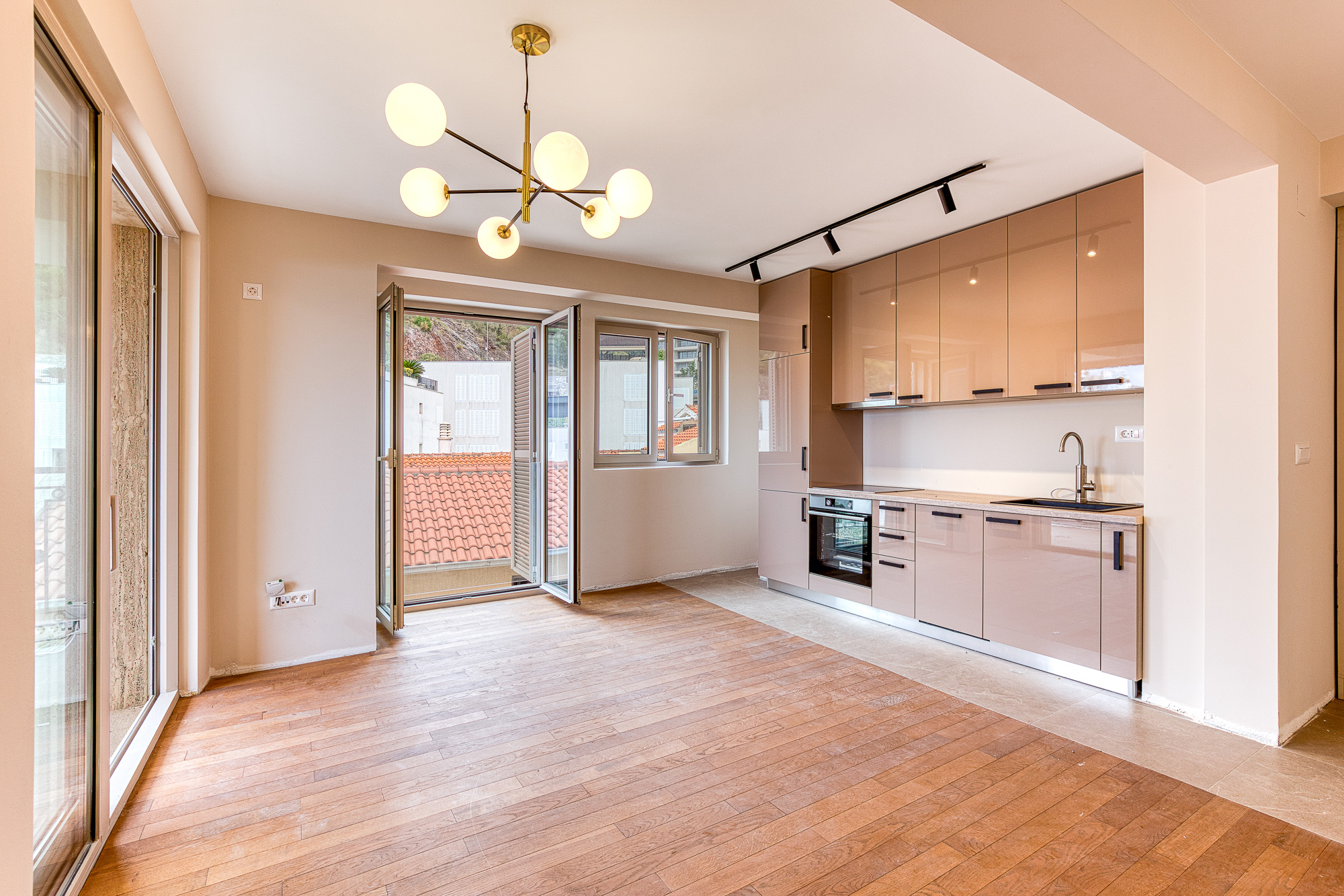 Image of Apartment - 2 Bedrooms - 1 Bathrooms for Sale in Budva-Przno-Montenegro, Image 19